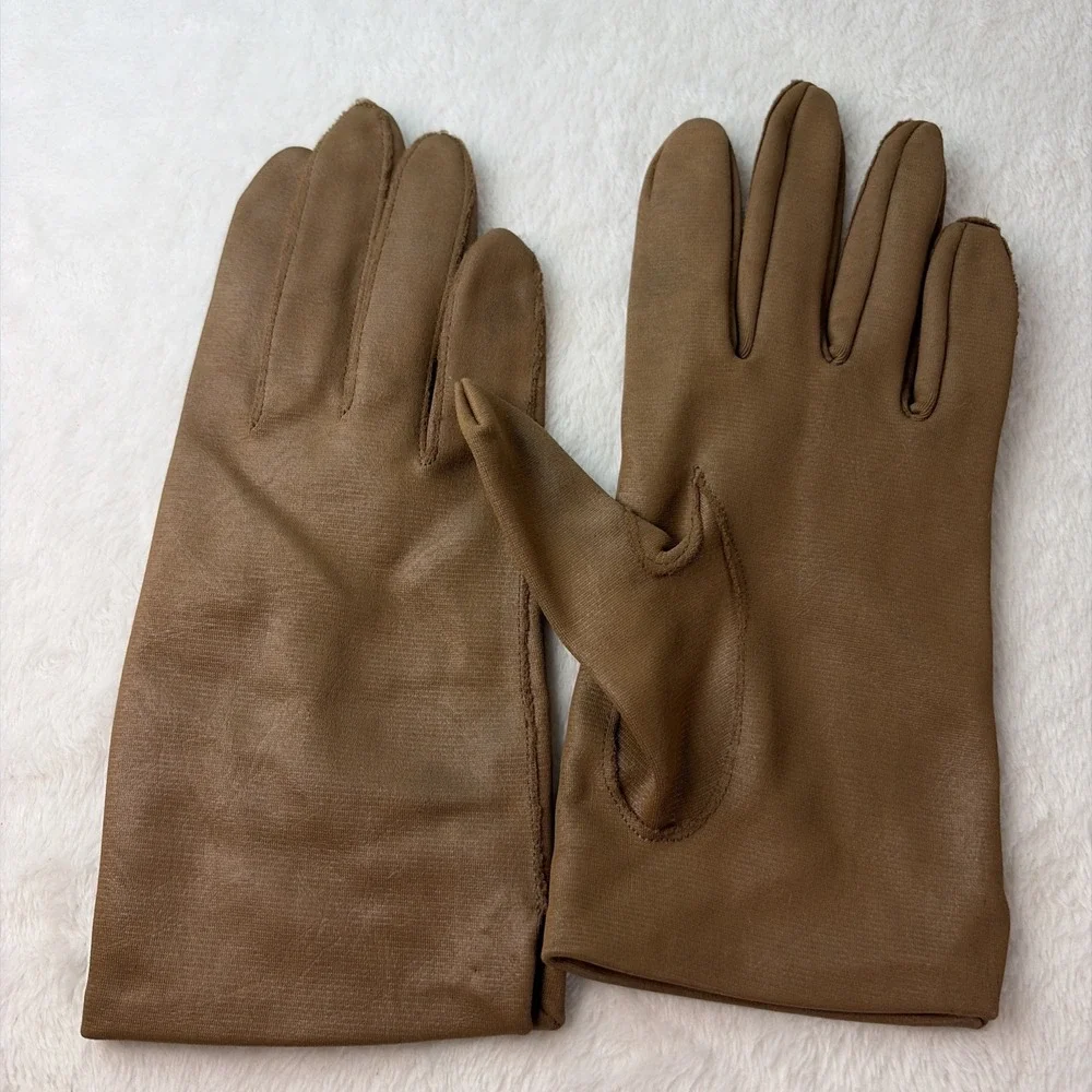 Vintage 1950s Van Raalte Tan Camel Stretch Wrist Length Dress Gloves Minimalist